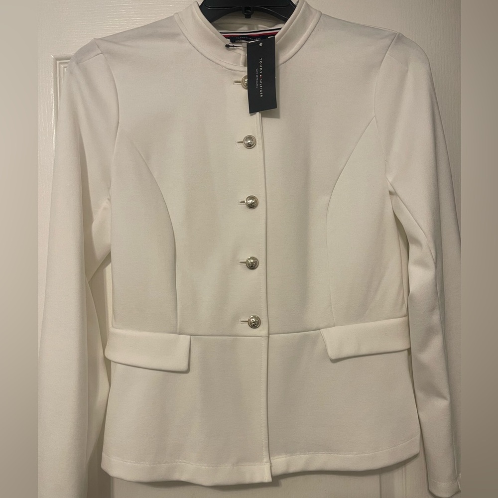 NWT| TOMMY HILFIGER WHITE BLAZER